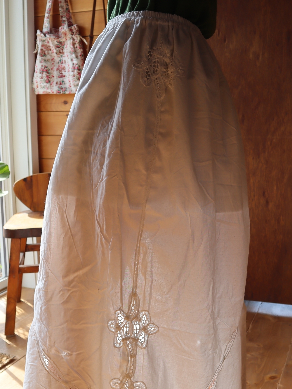 Upcycled Lace Tablecloth Skirt White Embroidered Maxi Skirt M • L • XL - Picture 3 of 12